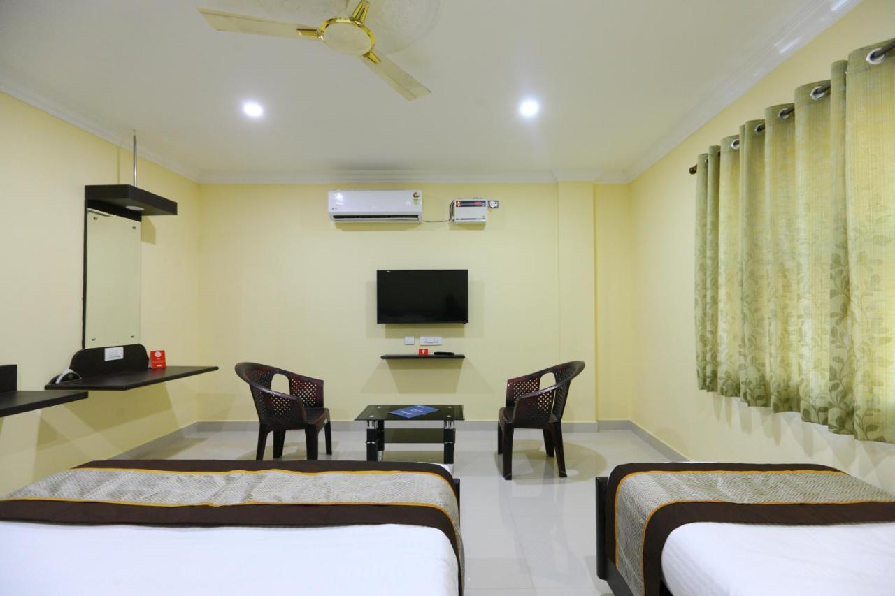 Saibala Lnn Hotel Chennai Exterior foto
