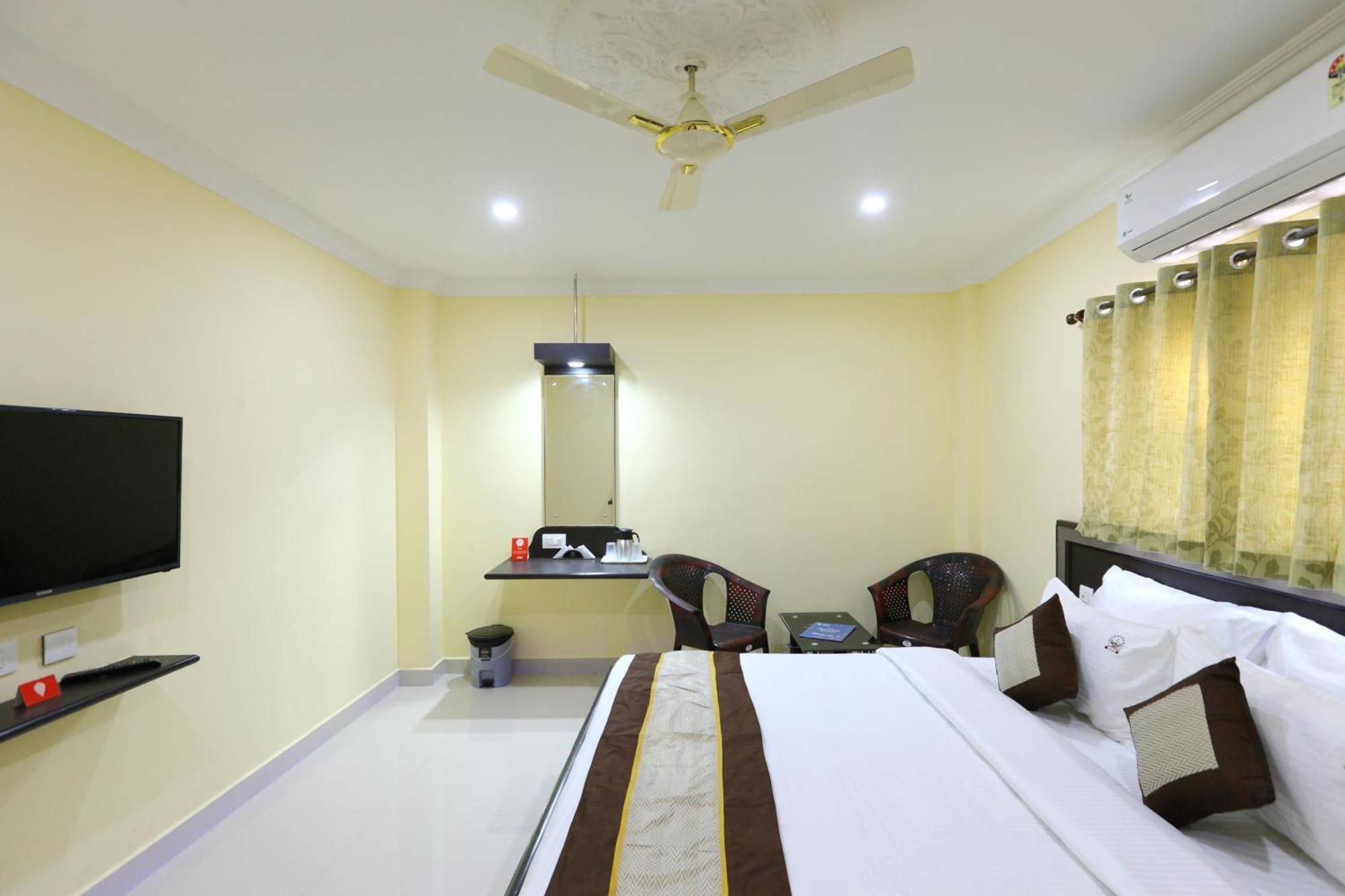Saibala Lnn Hotel Chennai Exterior foto