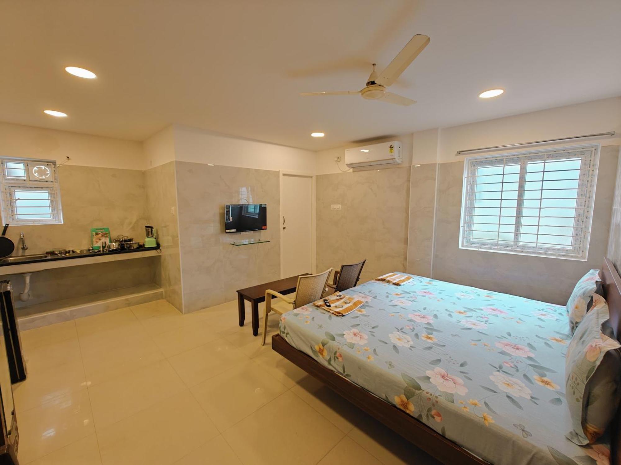 Saibala Lnn Hotel Chennai Exterior foto