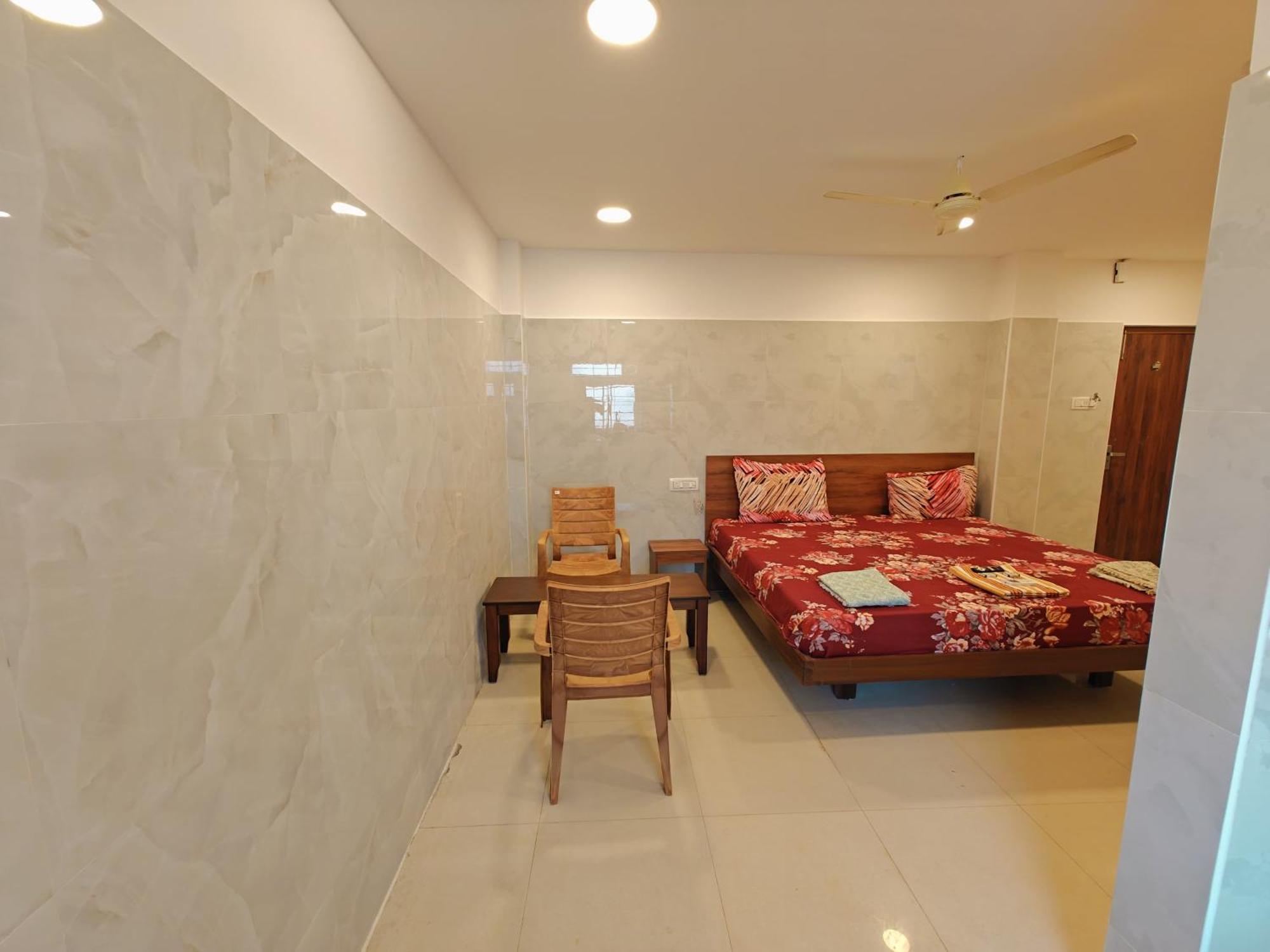 Saibala Lnn Hotel Chennai Exterior foto